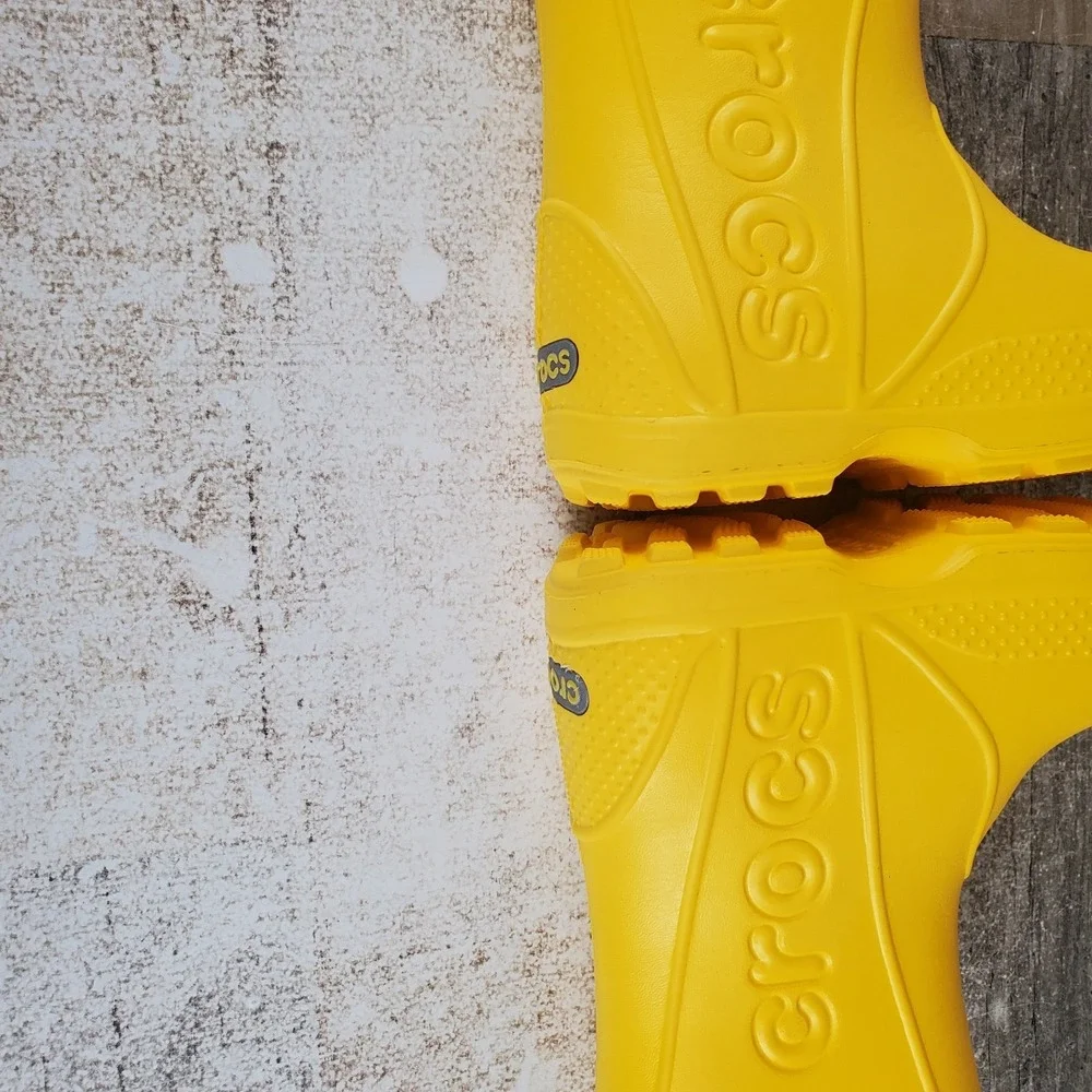 Crocs Handle It Kids Rain Boots Sz 9 C9 Yellow Rubber Slip On Round Toe Ankle‎